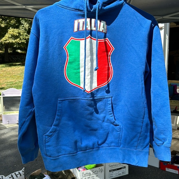 Italy 2010 FIFA World Cup sweatshirt - Picture 1 of 4